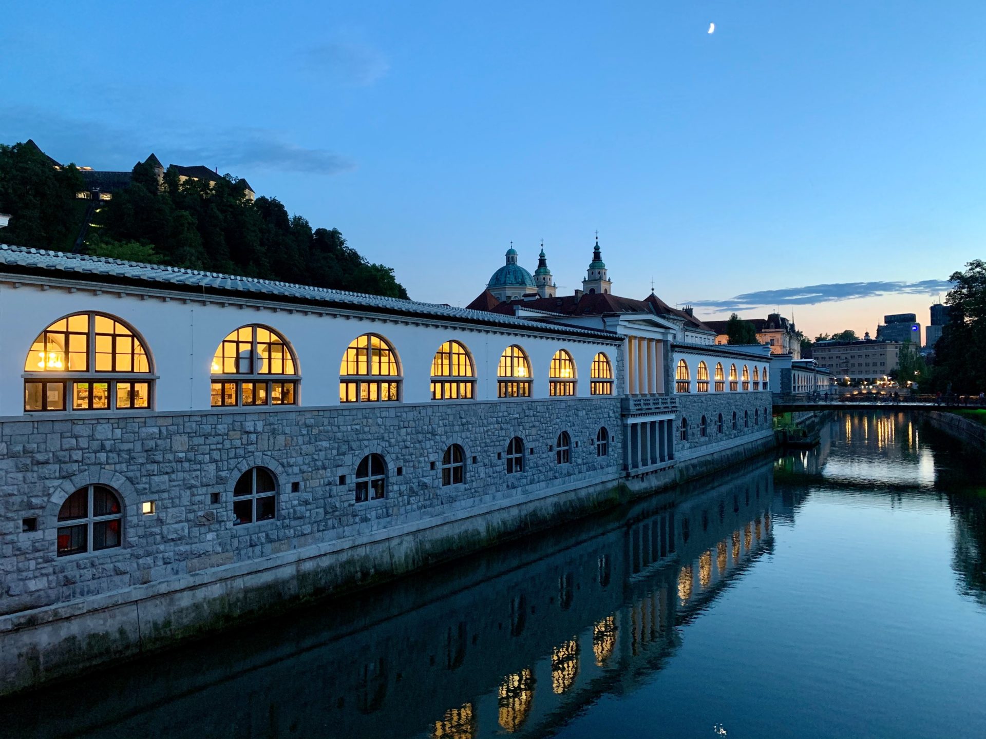 Ljubljana – rakastavaisten kaupunki | Slovenian | KAUKOKAIPUU